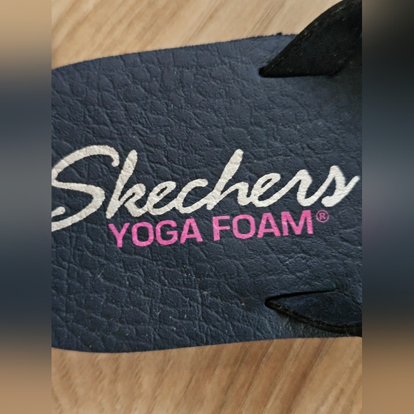 Skechers Black Floral Flip Flops Womens Size 9 - Picture 7 of 8